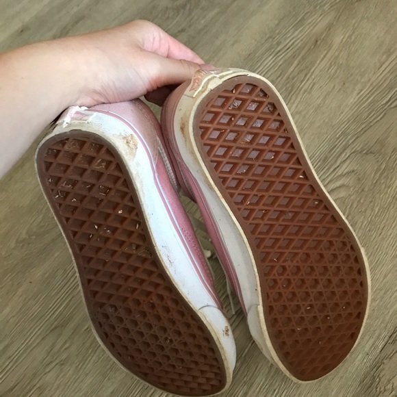 Blush pink old skool vans - Picture 3 of 4